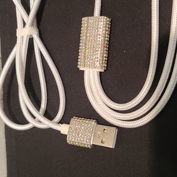 Charger system rhinestone Iphone,USB A, USB C & USB android white cord - Picture 4 of 6